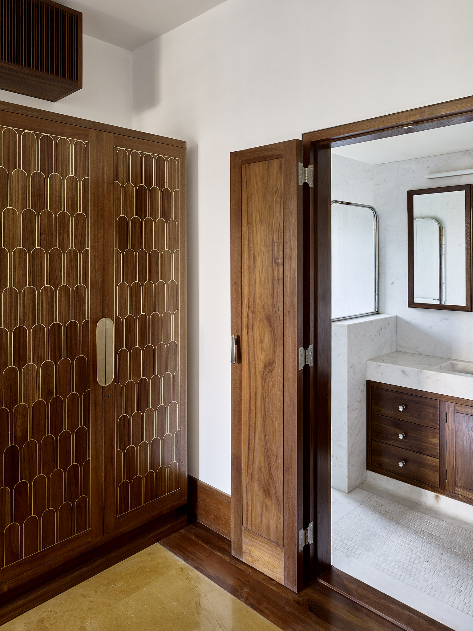 E17618 Alpa 064121 SCREEN